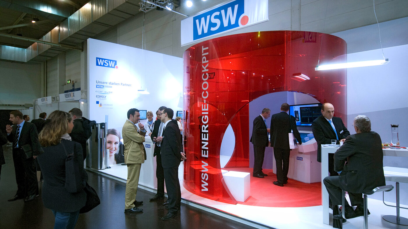 Umsetzung Messestand mit Energie-Cockpit