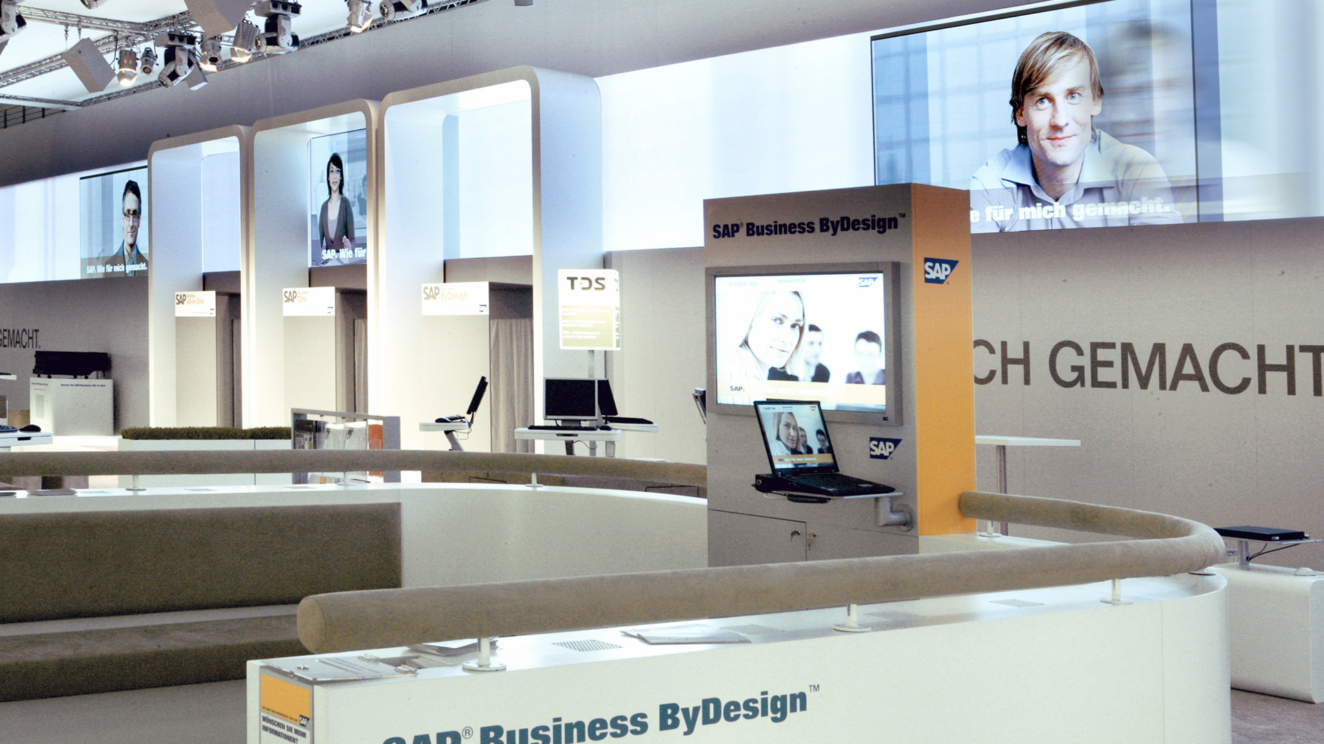 SAP - Vierstufiges Kommunikationskonzept zur Lead Generierung - Stufe 1: Medieninszenierung mit faszinierender Fernwirkung